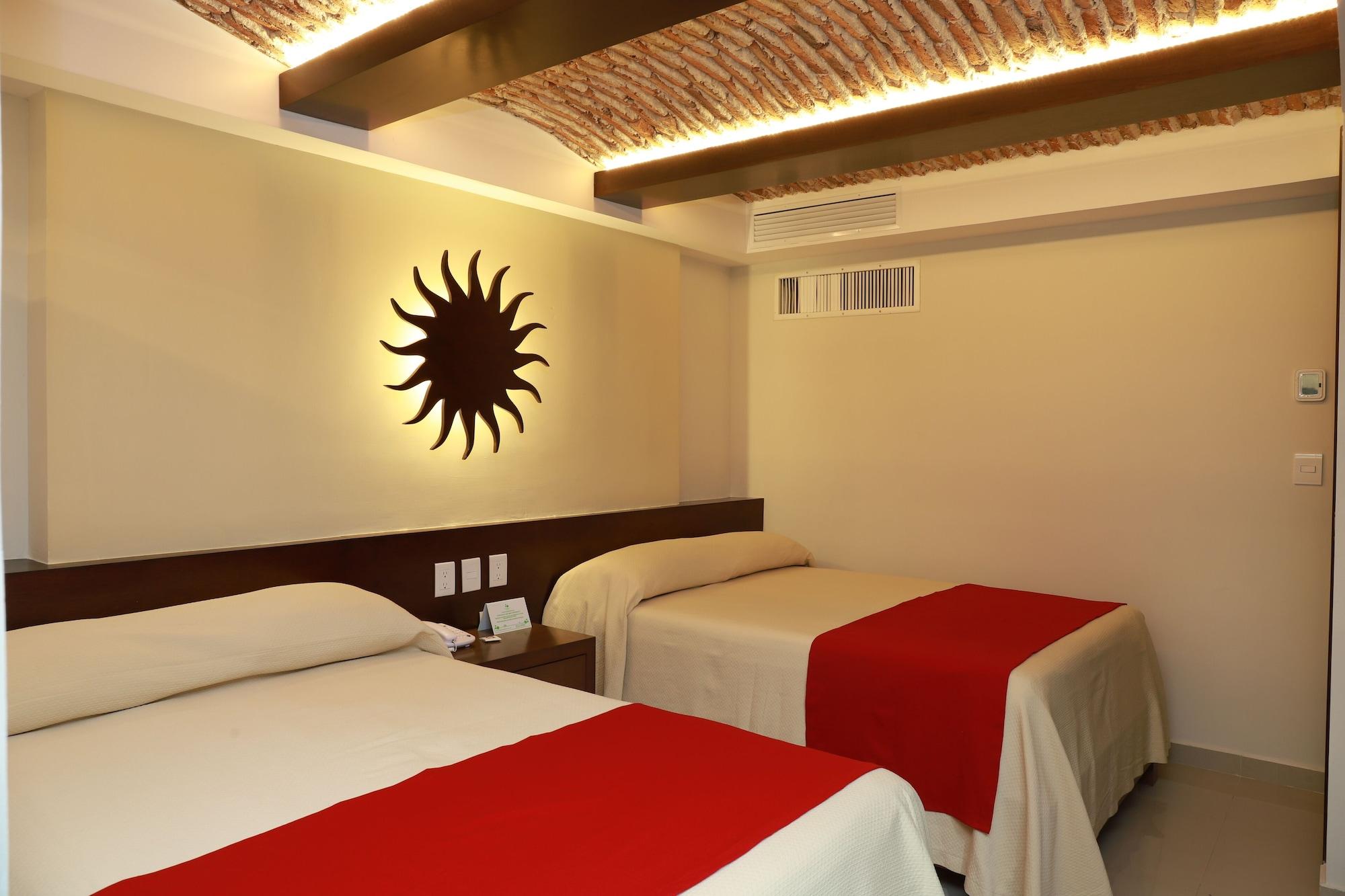 Las Flores Beach Resort Mazatlán Extérieur photo