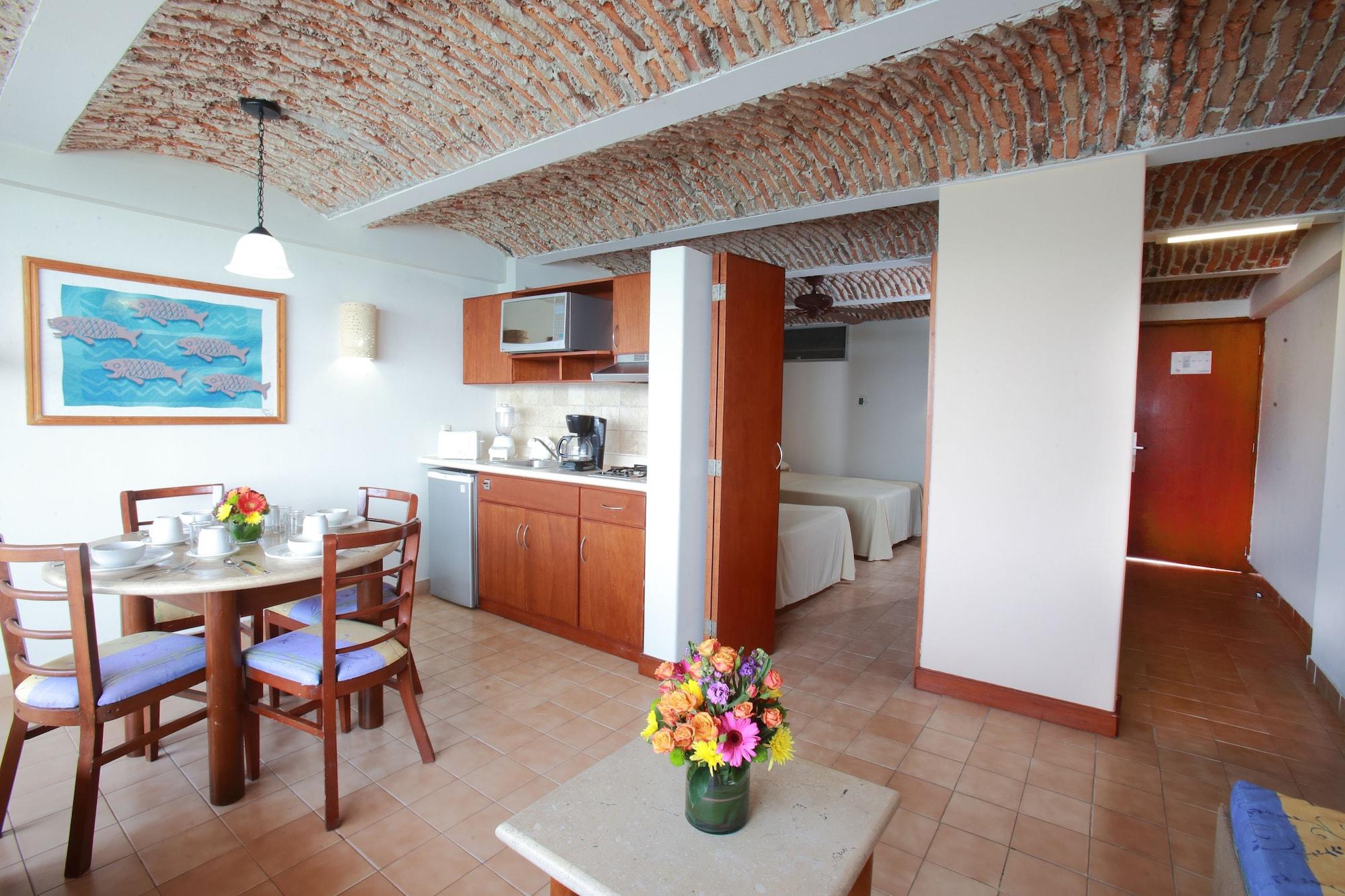 Las Flores Beach Resort Mazatlán Extérieur photo