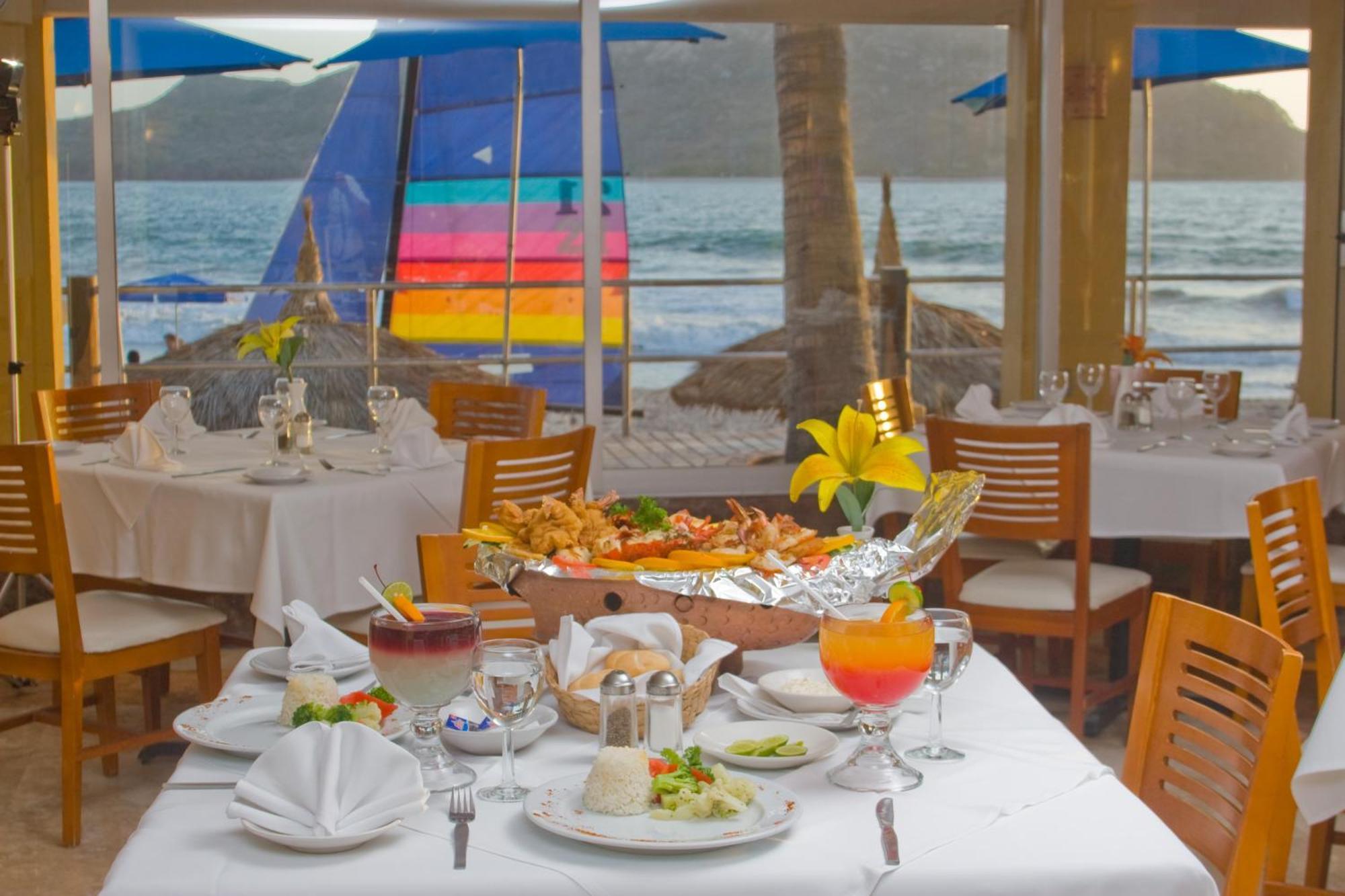 Las Flores Beach Resort Mazatlán Extérieur photo