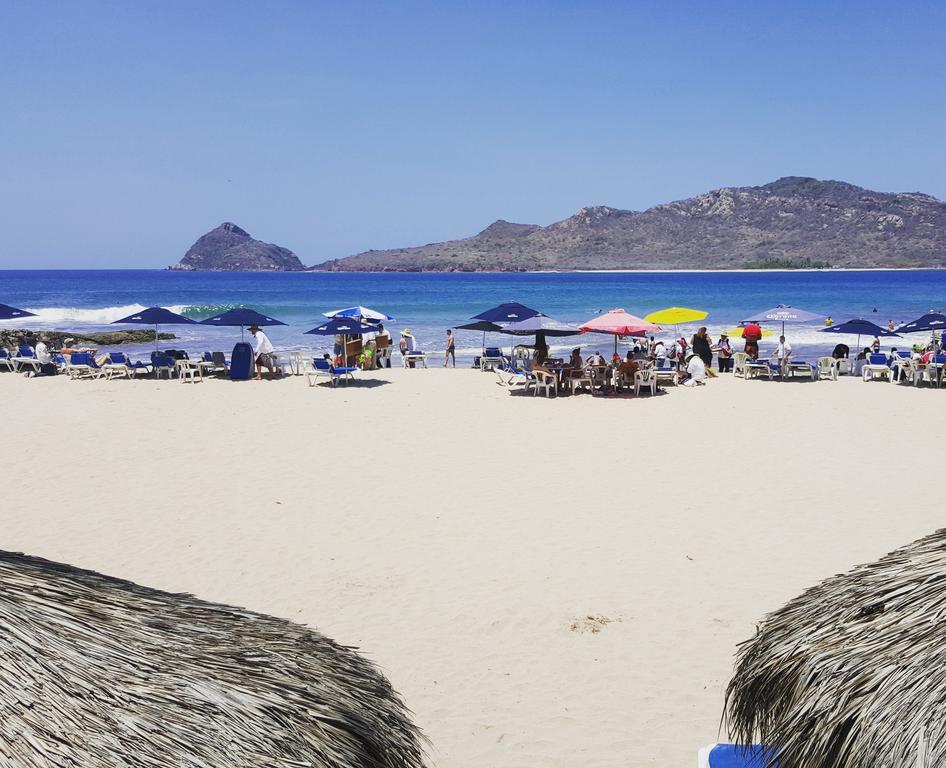 Las Flores Beach Resort Mazatlán Extérieur photo